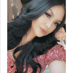 Meet your Posher, Melanie